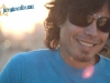 sonriendo